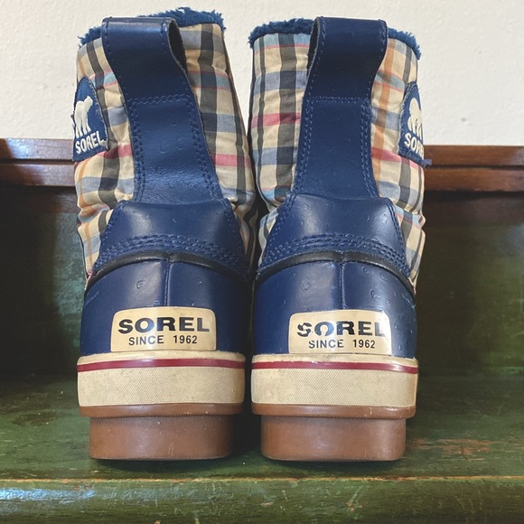 Vintage Sorel plaid boots! Great condition! - Picture 6 of 16